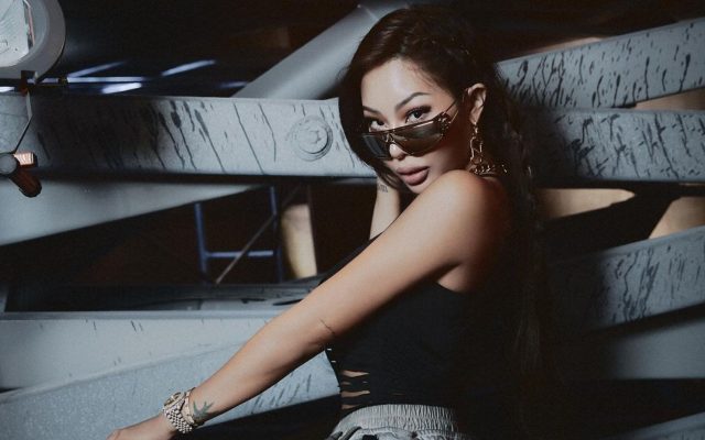 Jessi Beri Reaksi Begini Saat Posisinya Digantikan Sunmi di 'Showterview'