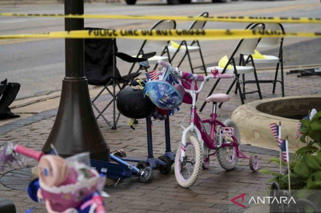 Enam orang tewas dalam penembakan massal di Chicago