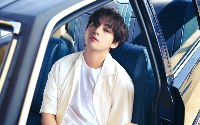 V BTS Bakal Bikin Makin Menggila jika Tiru Style Seksi