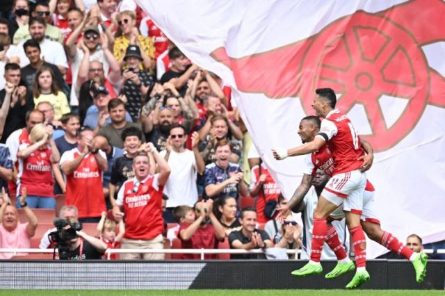 Bekuk Villa 2-1, Arsenal tetap di puncak dan lanjutkan tren