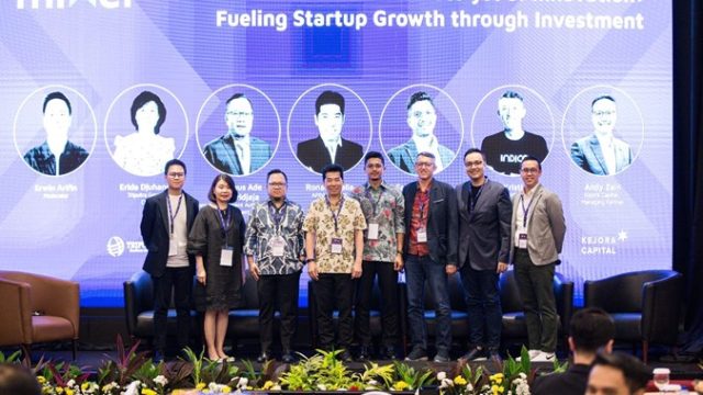 foto-1-sesi-diskusi-panel-bersama.jpeg
