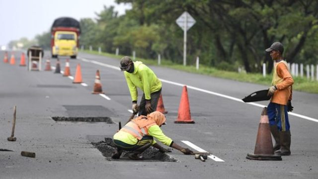 perbaikan-jalan-tol-cikampek-ilustrasi.jpg